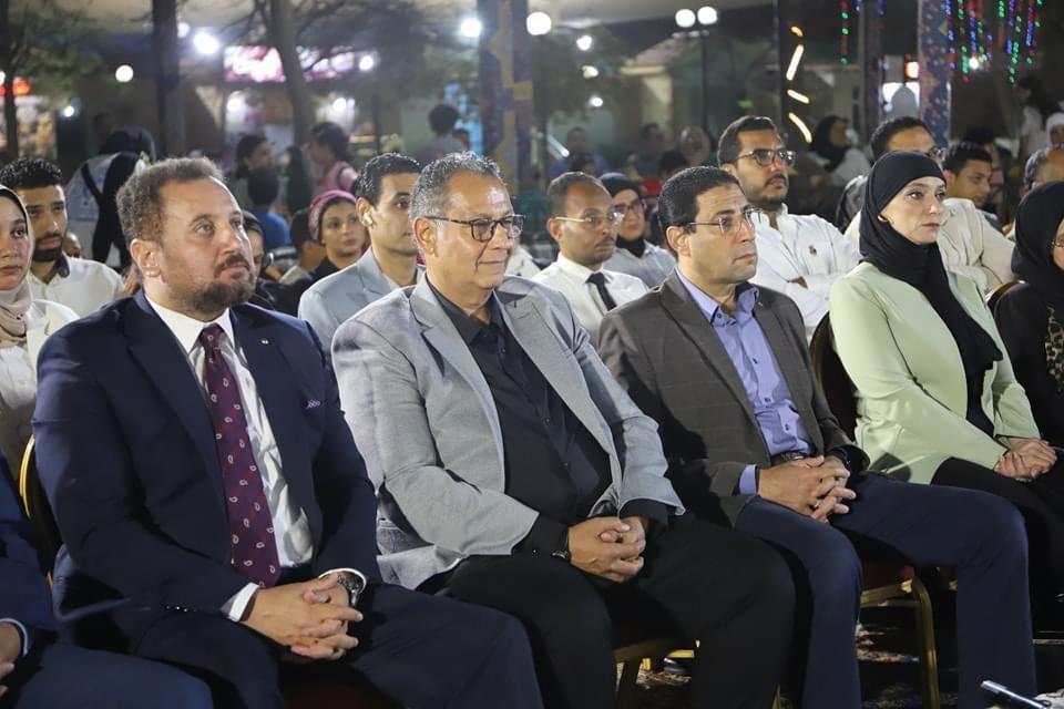 نادي الشيخ زايد يحتفل بذكري عيد تحرير سيناء تحت عنوان سيناء في عيون الاجيال الجديدة (2)