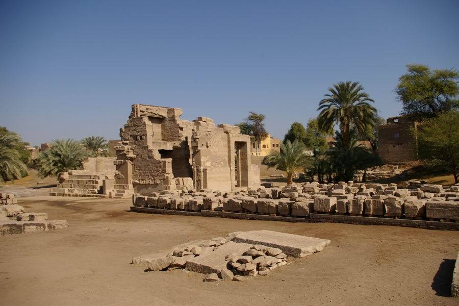 أهم معبد شاهد على عبادة إله الحرب بمدينة الطود