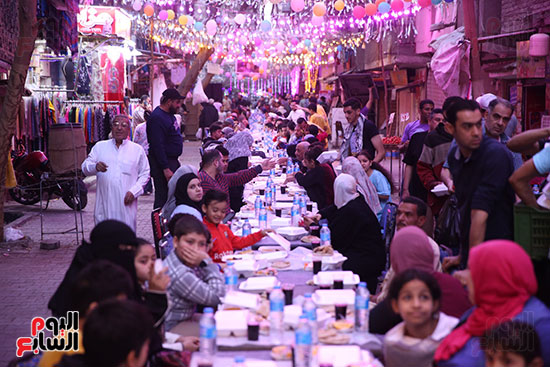 حفل إفطار جماعى بفيصل (22)
