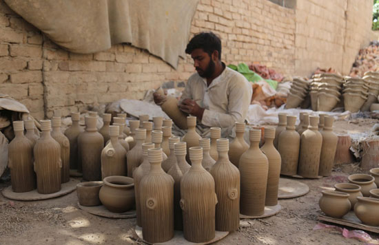 صناعة الفخار فى كراتشى