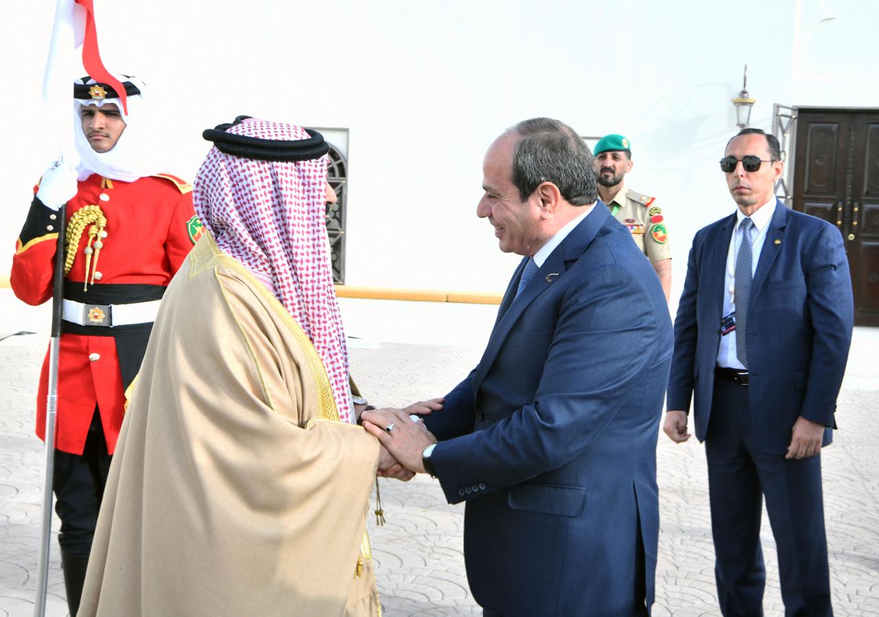 الرئيس السيسى يلتقى ملك البحرين (5)