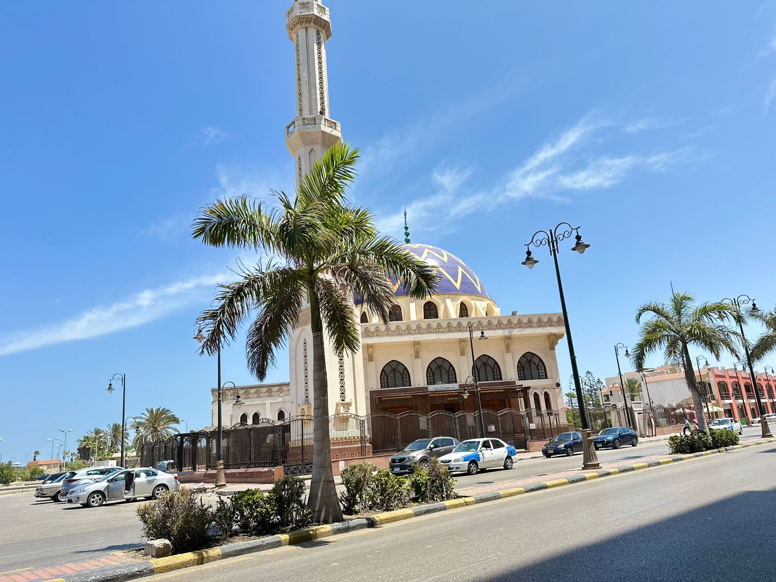 مسجد الشاطئ