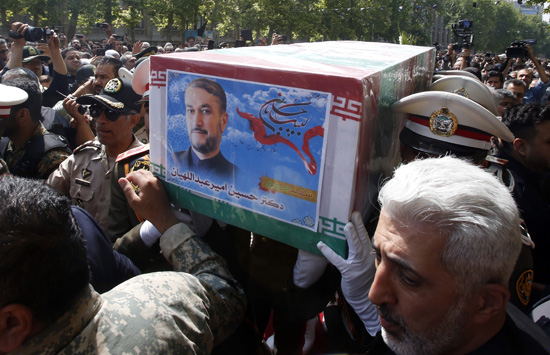مراسم دفن وزير خارجية إيران (8)