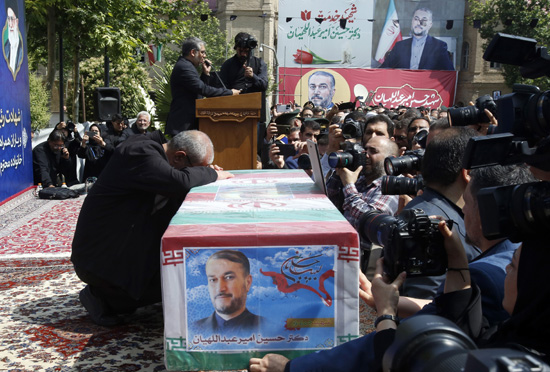مراسم دفن وزير خارجية إيران (3)