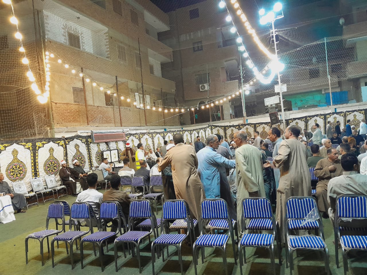 عزاء مجمع بالقناطرين لضحايا معدية ابو غالب (5)