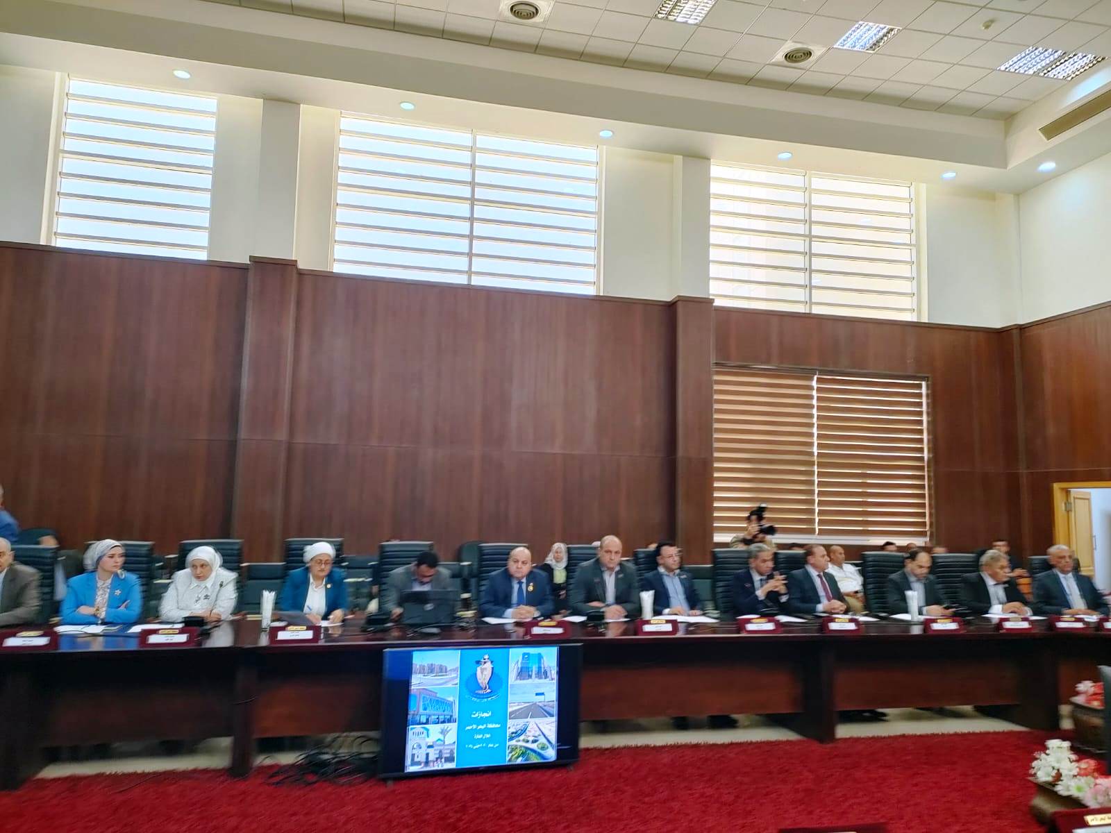 محافظ البحر الأحمر يستقبل وفد لجنة الإدارة المحلية بمجلس النواب (6)