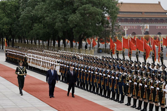 استقبال حافل بالرئيس السيسى فى الصين
