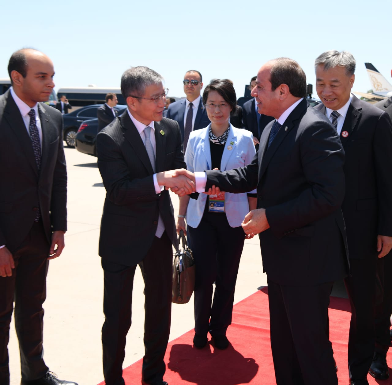 الرئيس السيسى يغادر الصين عائدا إلى مصر (1)