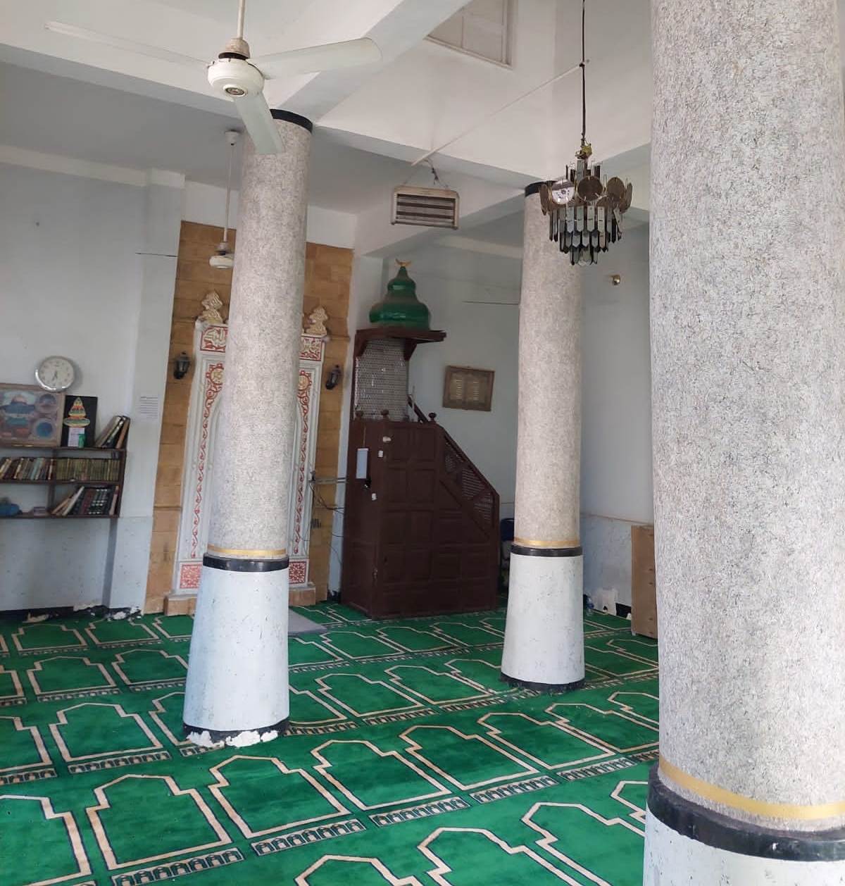 عمليات فرش مسجد البخايته بالمريس بالطود