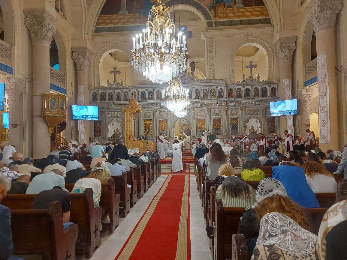 قداس عيد القيامة المجيد من الكاتدرائية المرقسية بالإسكندرية