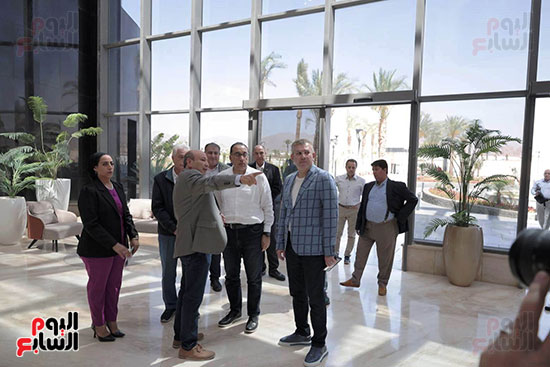 رئيس الوزراء يتفقد عددا من المشروعات التنموية والخدمية بمدينة شرم الشيخ