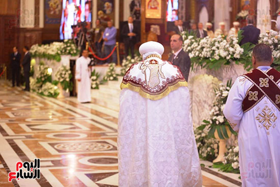 البابا تواضروس اثناء قداس العيد (2)