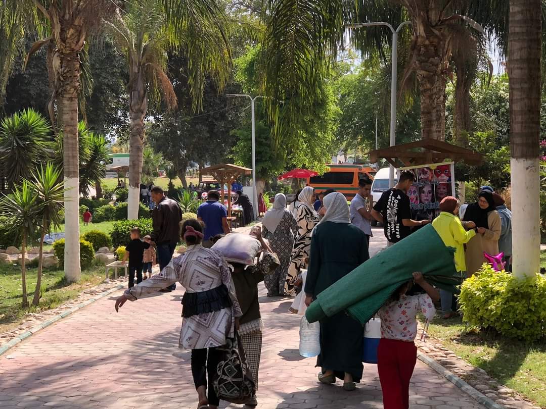 استعداد حدائق القناطر الخيرية لاستقبال زوارها في شم النسيم (3)