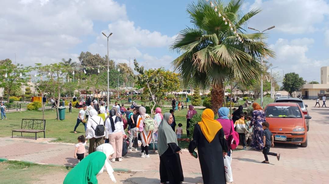 جانب من استعداد حدائق القناطر الخيرية لاستقبال زوارها في شم النسيم (2)