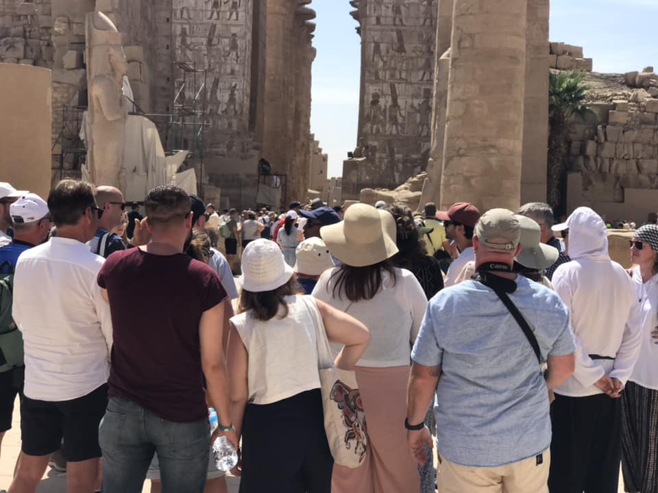 الإقبال السياحى الكبير على معابد الكرنك الإقبال السياحى الكبير على معابد الكرنك