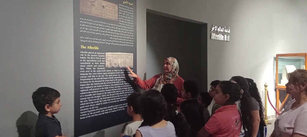 جانب من جولة للأطفال للإطلاع على القطع الأثرية بمتحف كفر الشيخ