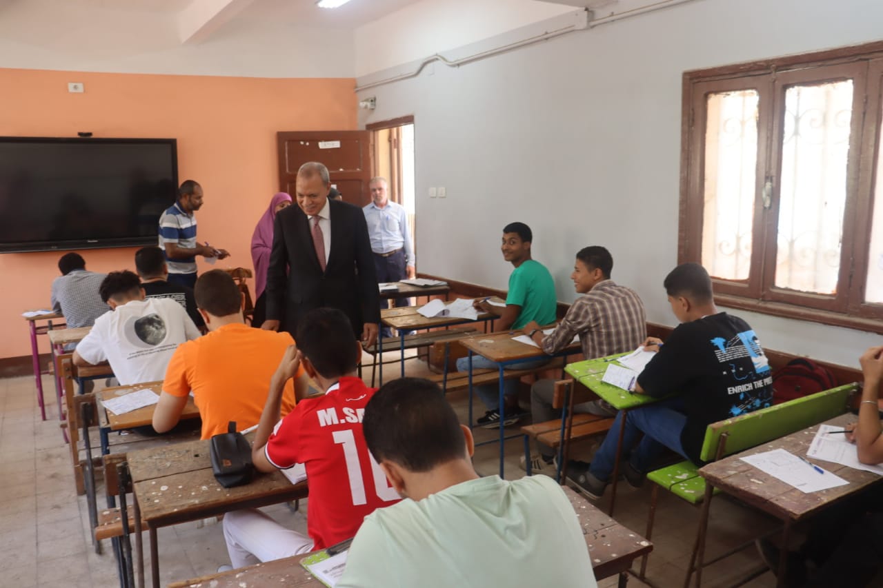 لجان امتحانات الثانوية العامة