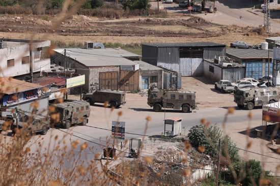 القوات الإسرائيلية تقتحم مخيم الفارغة
