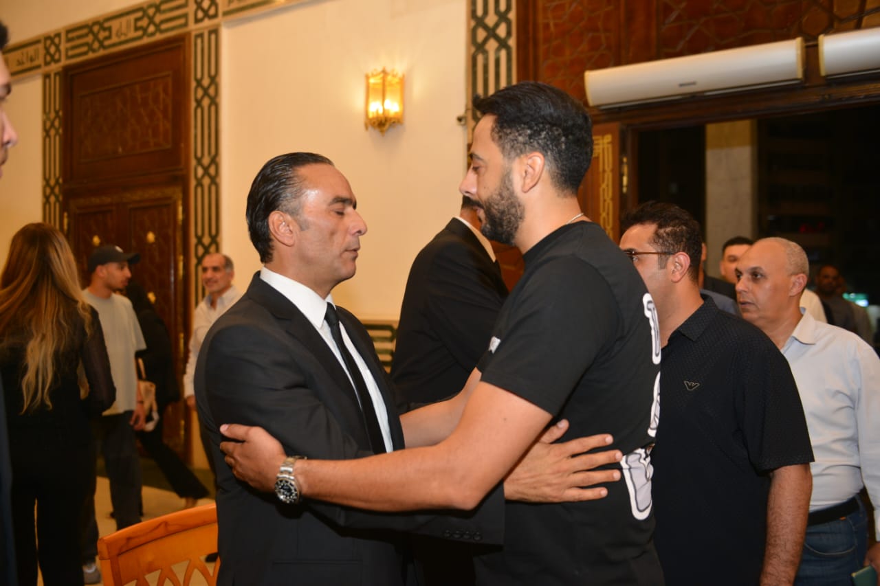 الفنان عصام السقا ينعي والد منتصر النبراوي الفنان عصام السقا ينعي والد منتصر النبراوي