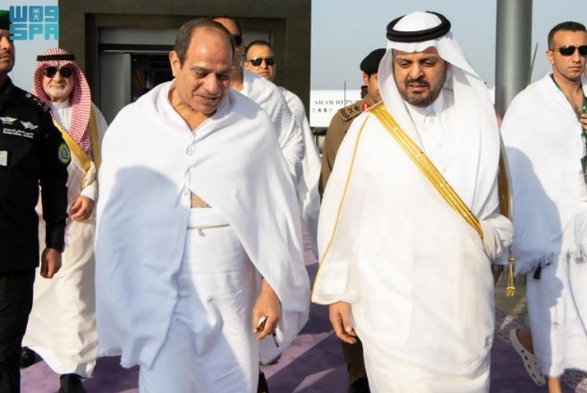 Le président Sissi arrive à Djeddah