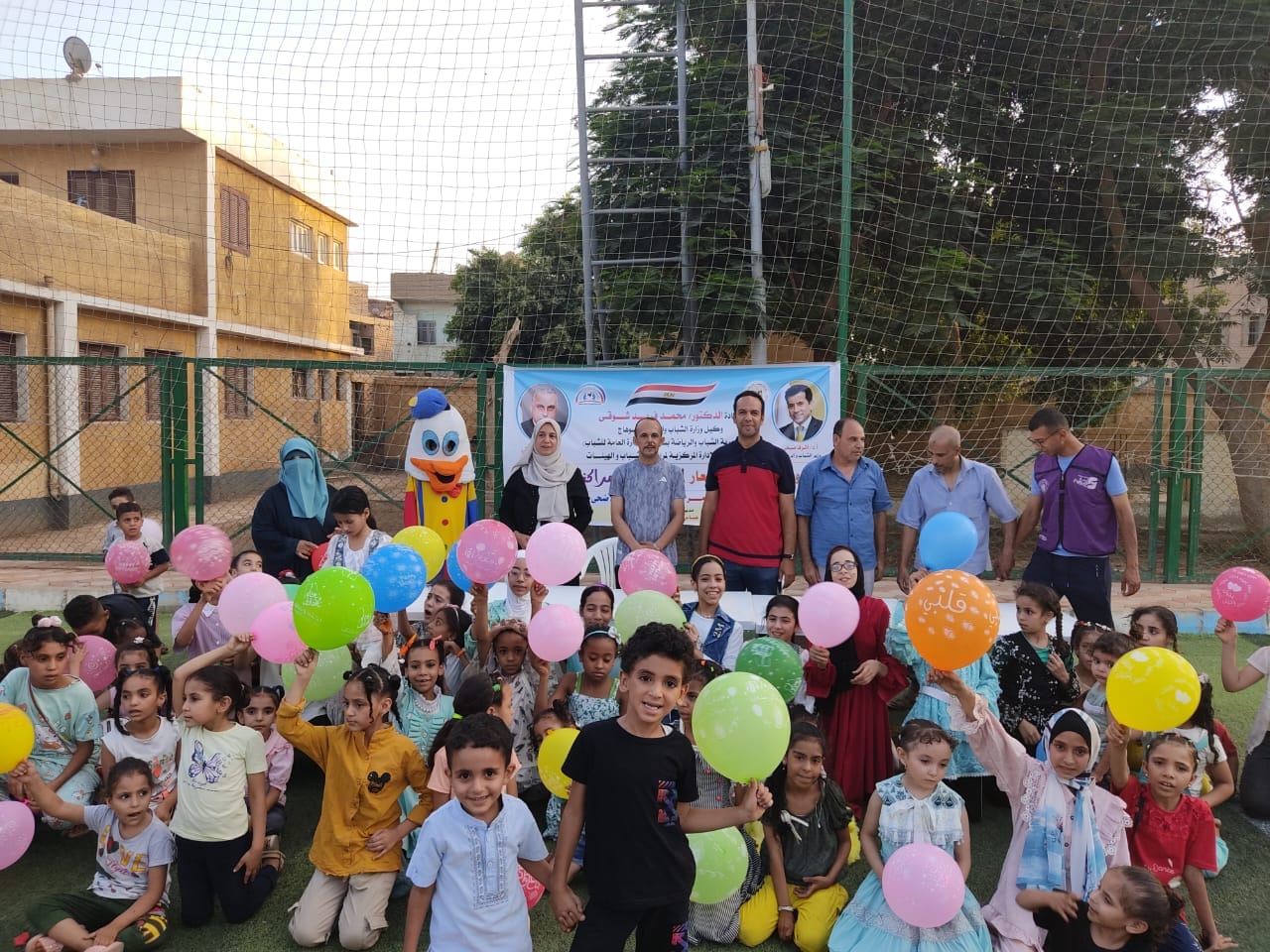 الأطفال المشاركين بمبادرة العيد أحلى
