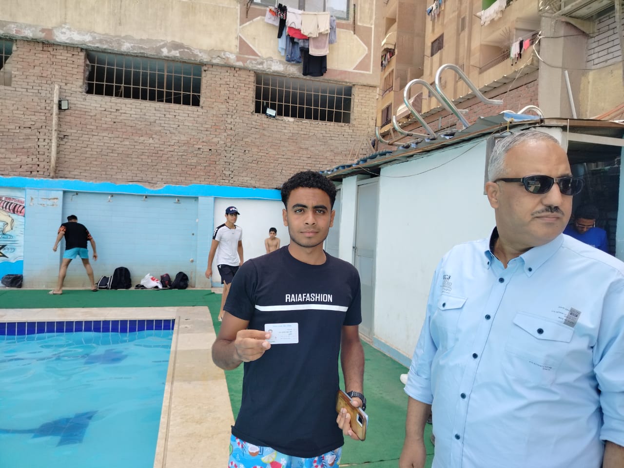 حمامات سباحة بمراكز الشباب والأندية (2)