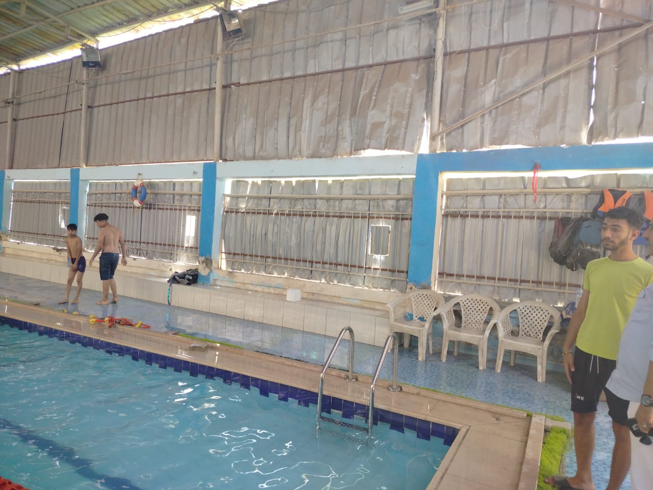 حمامات سباحة بمراكز الشباب والأندية (19)
