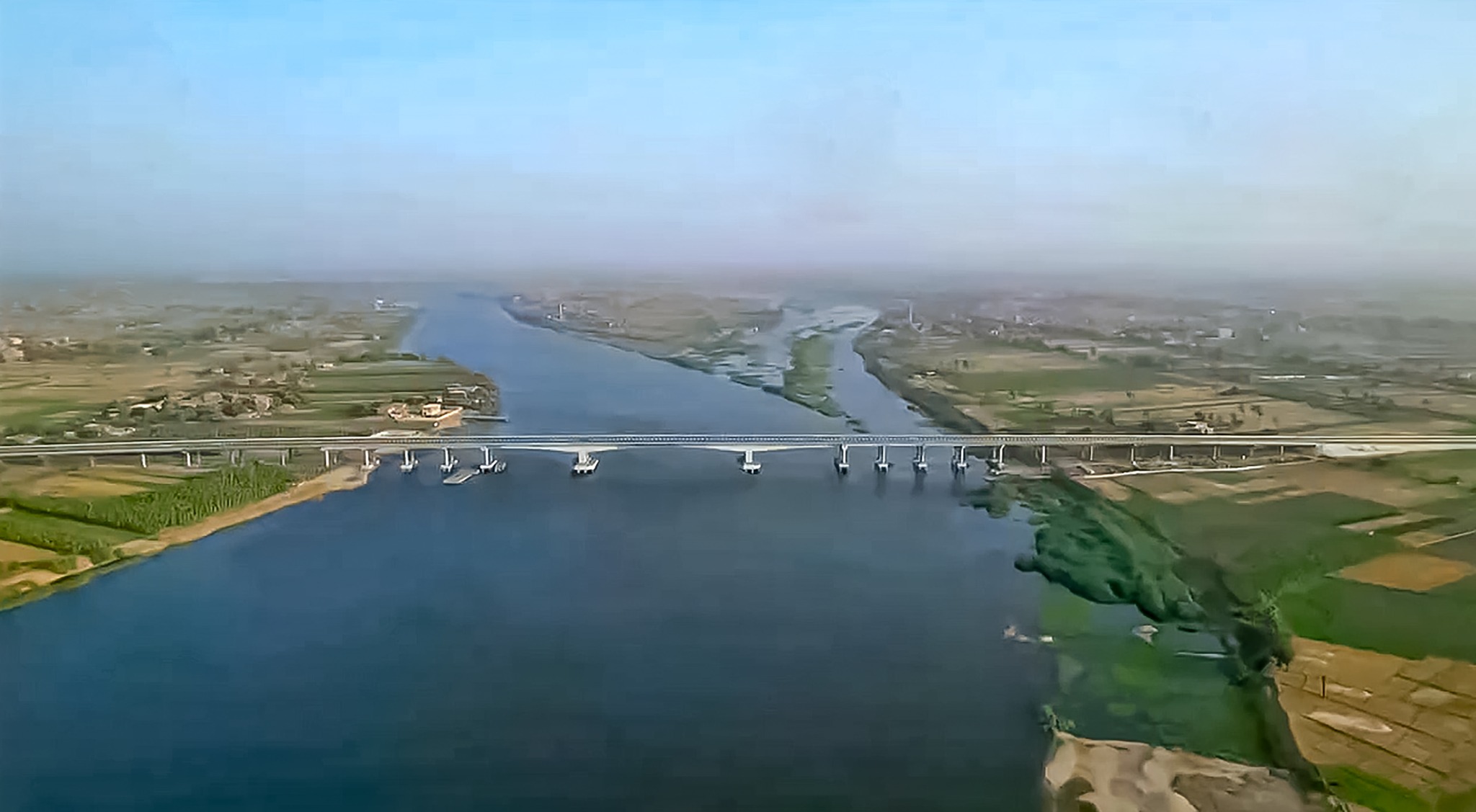المحور أعلى نهر النيل منظر جمالى