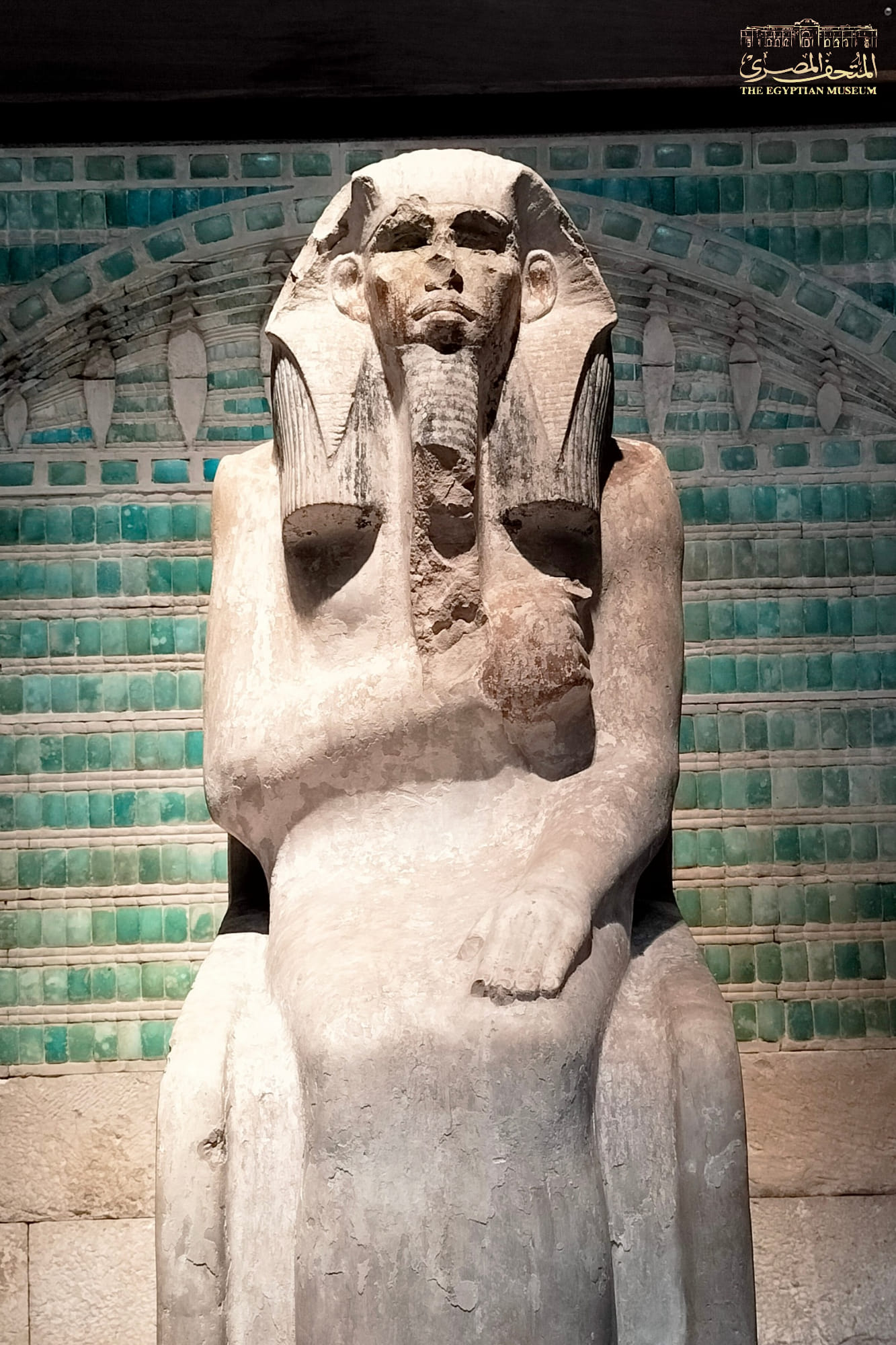 شاهد تمثال الملك زوسر من مقتنيات المتحف المصري