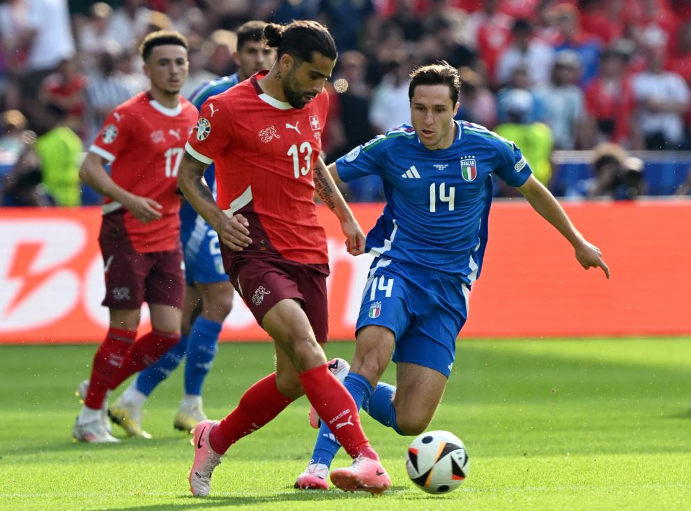 سويسرا ضد إيطاليا (5)
