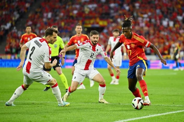 إسبانيا ضد جورجيا (11)
