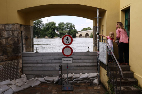 بوابة التحكم في الفيضانات في نهر الدانوب