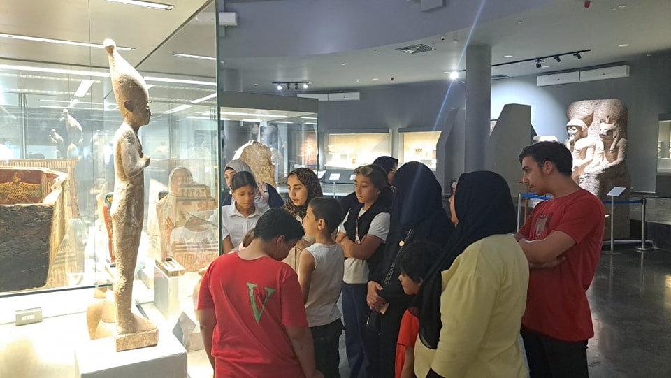 الإطلاع على القطع الأثرية بمتحف كفر الشيخ