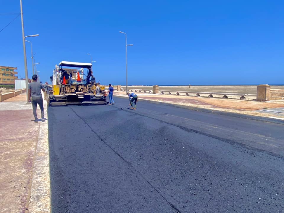 الاهتمام برصف الشوارع بمنتجع بلطيم الاهتمام برصف الشوارع بمنتجع بلطيم