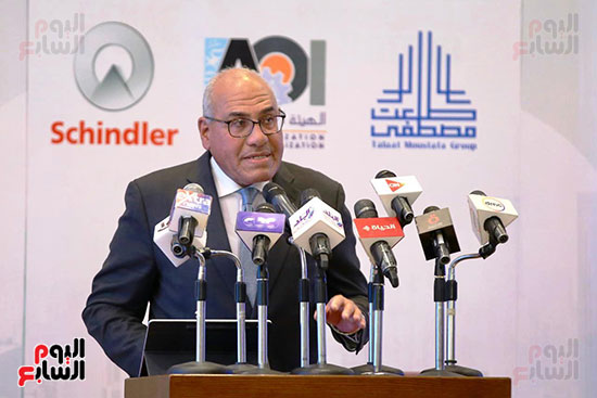مختار عبد اللطيف رئيس الهيئة العربية للتصنيع
