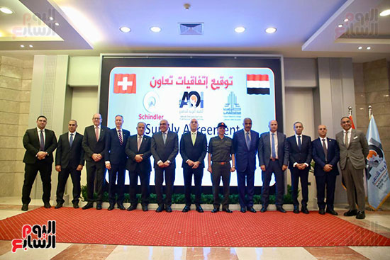بعد توقيع اتفاقيات التعاون لتصنيع المصاعد الكهربائية في مصر