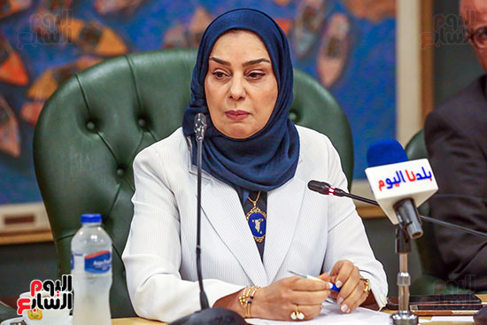 نقابة الصحفيين تكرم سفيرة البحرين (27)