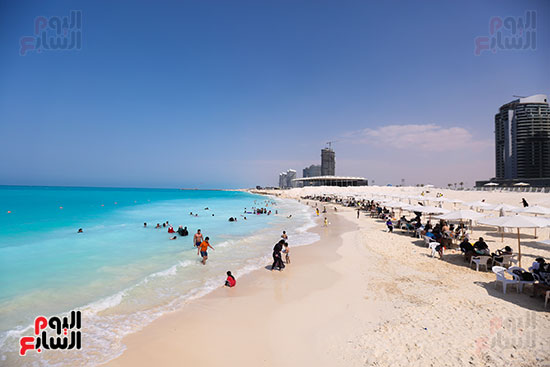 اول شاطئ مجاني في العلمين (28)