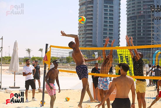 مباريات كرة شاطئية في ثاني أيام فعاليات مهرجان العلمين الجديدة