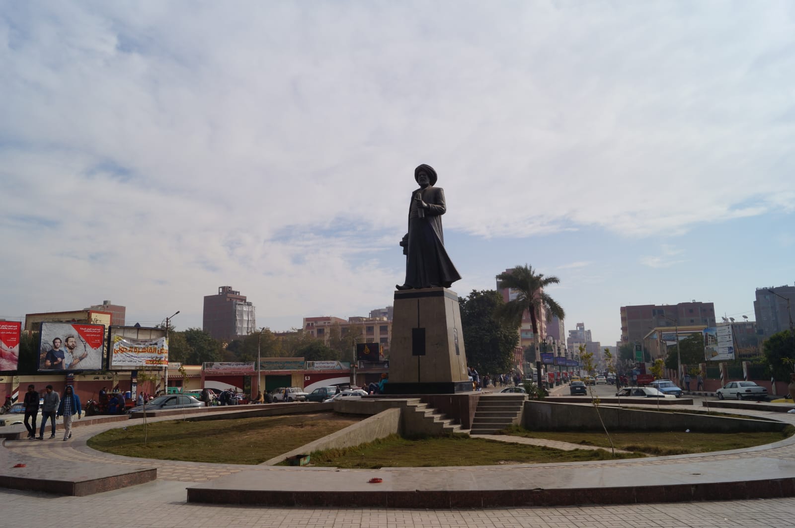 تمثال عمر مكرم ابن محافظة أسيوط (3)