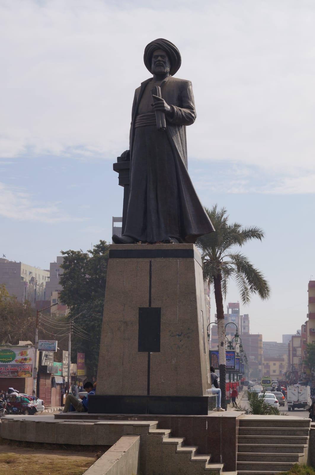 تمثال عمر مكرم ابن محافظة أسيوط (4)