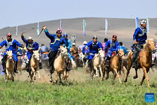 مهرجان منغوليا (5)