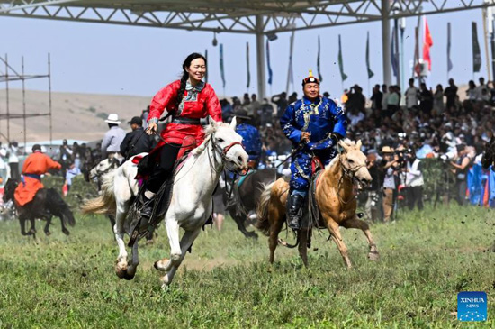 مهرجان منغوليا (3)