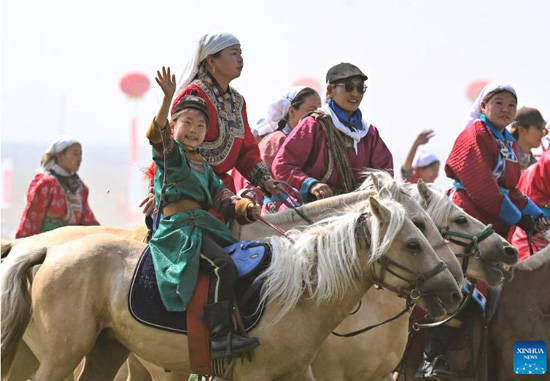 مهرجان منغوليا (1)