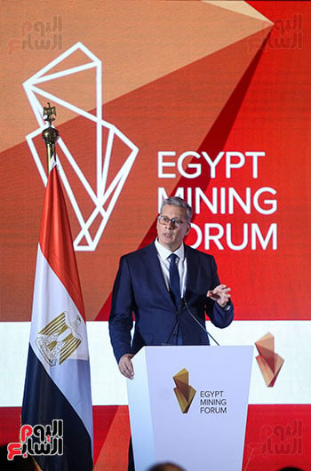 كلمة وزير البترول كريم بدوي فى مؤتمر منتدى مصر للتعدين (3)