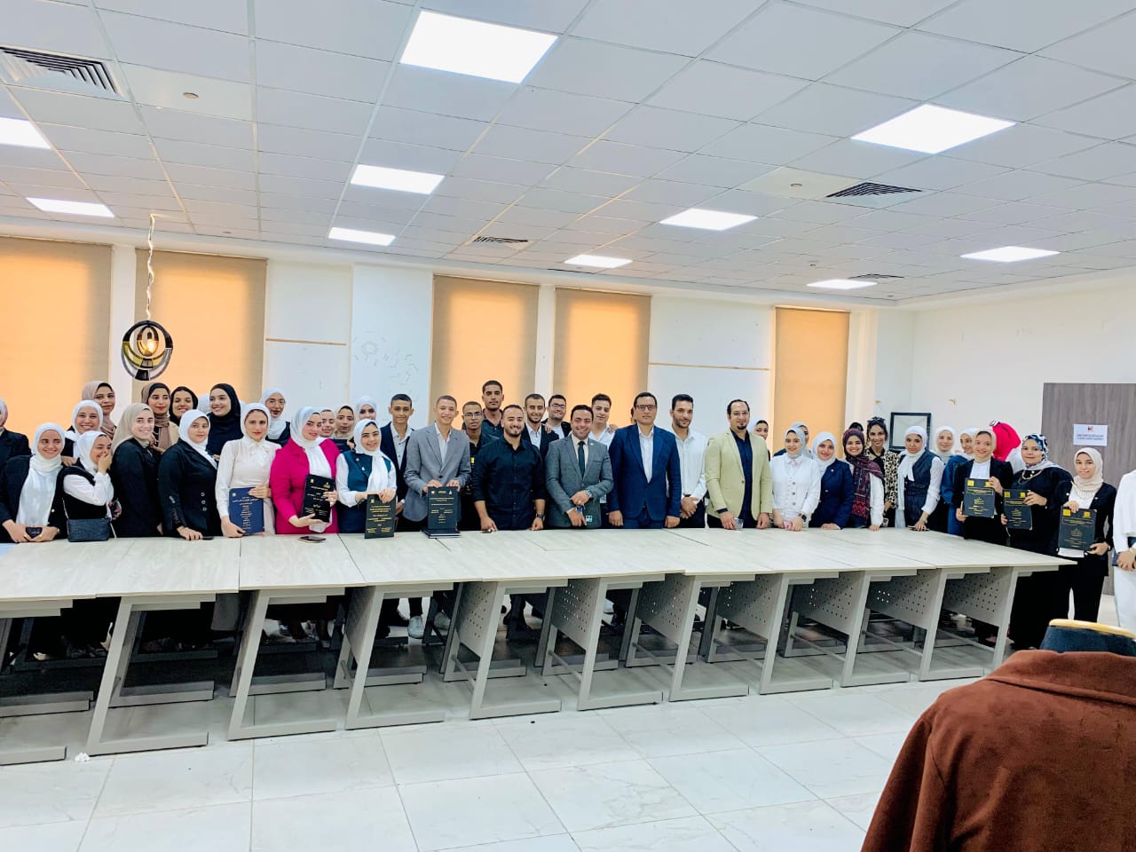 جزء من الأنشطة (3)