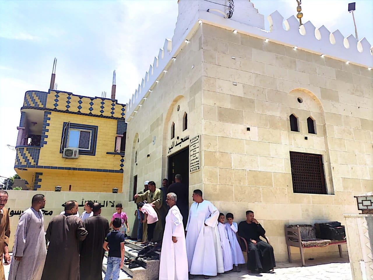 مسجد البر ال1ى تم إفتتاحة