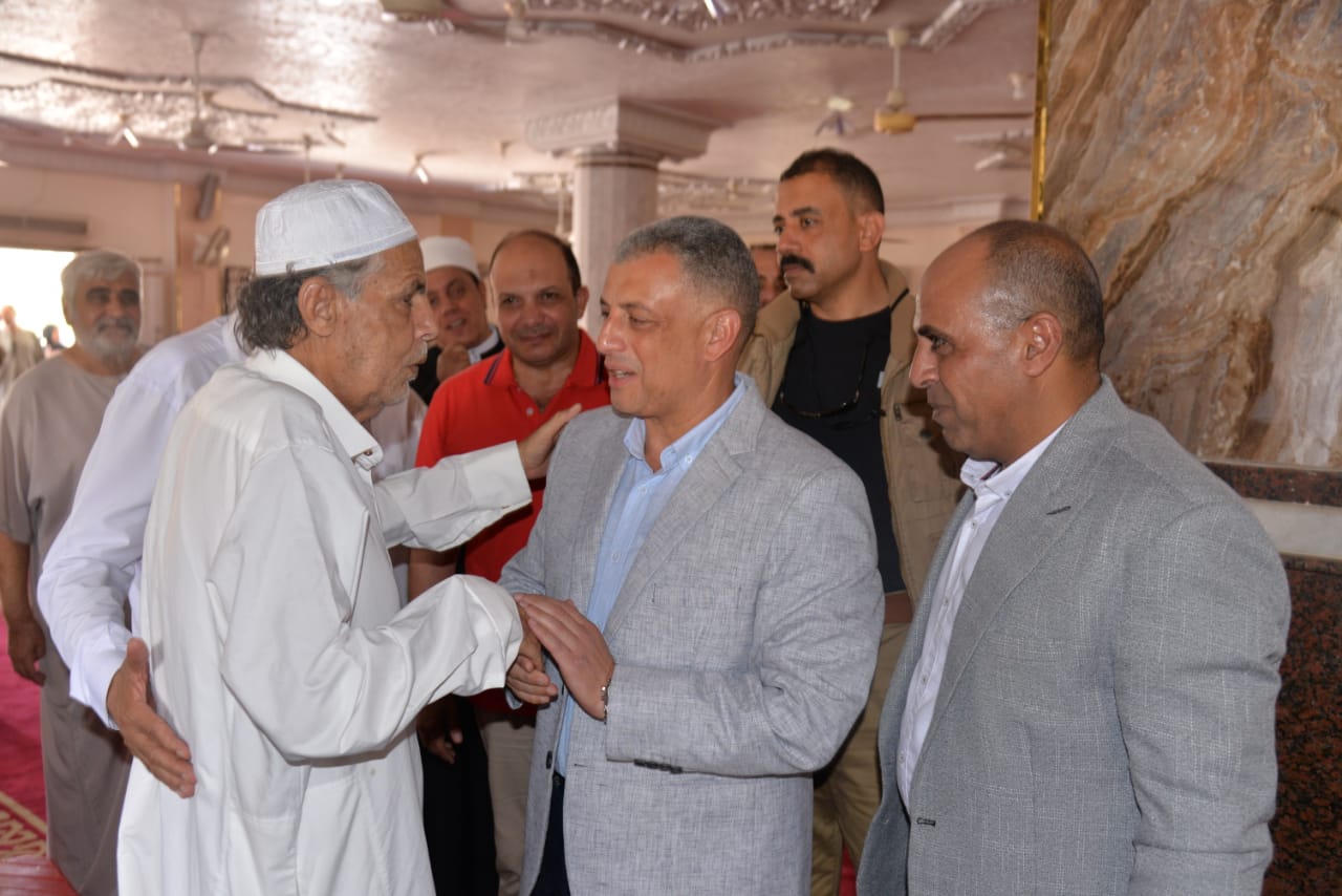 صلاة الجمعة (8)