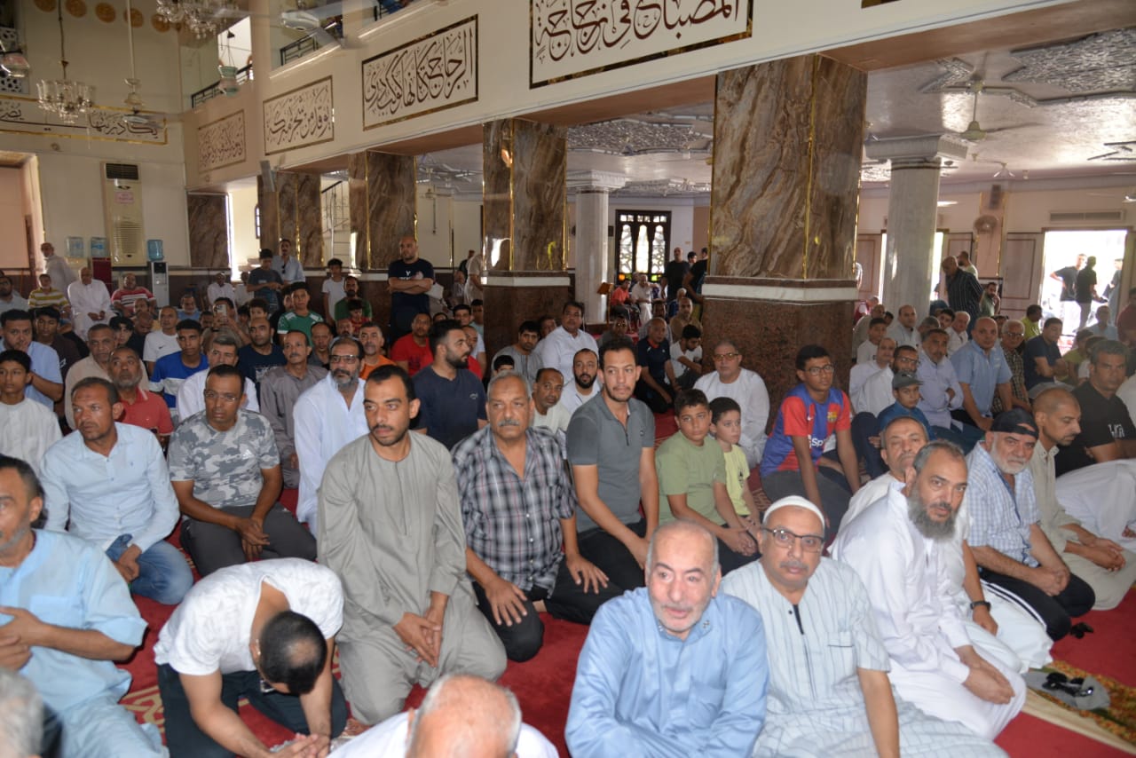 صلاة الجمعة (7)