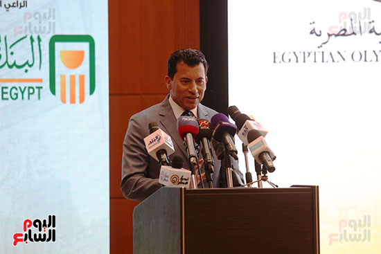 مؤتمر الإعلان عن الزي الرسمي للبعثة الأولمبية والبارلمبية المصرية في باريس (4)